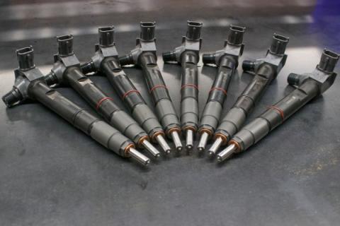Chevy Duramax 17-23 L5P 60% Over Injector Set Dynomite Diesel