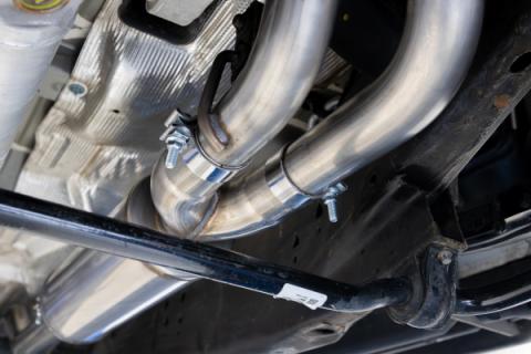 21-Present Chevrolet/GMC Tahoe/Yukon 3 Inch Cat Back Dual Split Rear Exhaust System, Armor Pro T304SS with Quad Carbon Fiber Tips MBRP